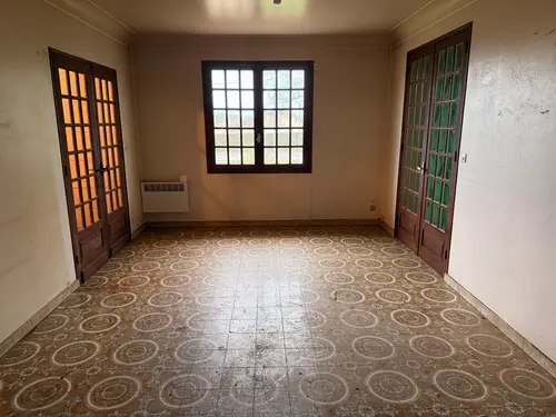 Cliché d’un débarras de maison et d’appartement Landes 40 et Béarn 64 vidé par Telotroc débarras du 40 à Pomarez 40360 Landes